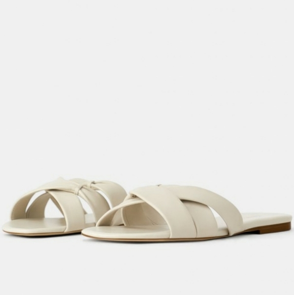Zara! Bow cross detail leather sandals! US7.5, EU38 - Picture 4 of 7